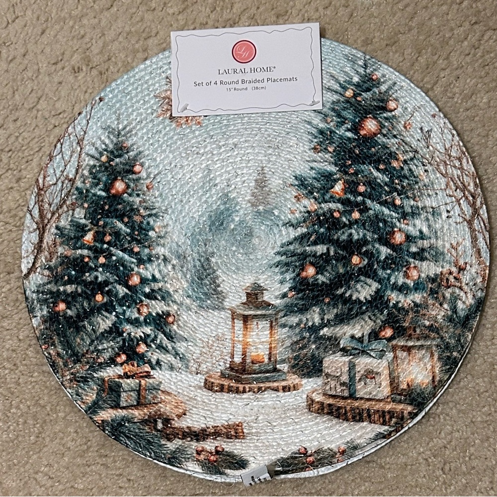 Holiday Placemats - Festive Green and White